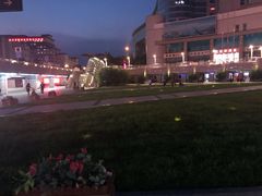 -下沉广场(羊坊店街道)