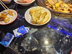 -鱼窝棚柴火铁锅炖(富山屯店)