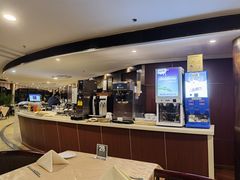 自助取餐区-汇泉王朝大饭店-旋转餐厅(南海路店)