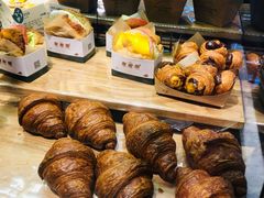 牛角包-多乐之日(和平伊势丹店)