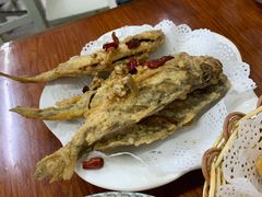 干煸小黄鱼-胡子饮食店