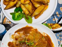 地三鲜-四姐妹东北饺子(沙尾路店)