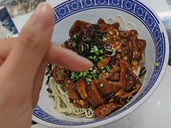 -沪西老弄堂面馆(定西路店)