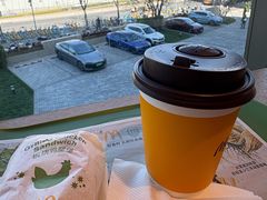 -麦当劳(展览路店)