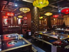大堂-矮板凳老火锅(宽窄巷子店)