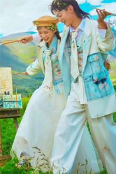 -AOROA·奥洛拉婚纱摄影·旅拍·礼服