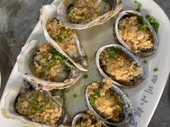 -四川小胡子海鲜(丁村万人海鲜广场店)