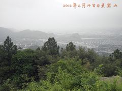 -灵岩山风景区