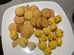 -万宝财富商业广场