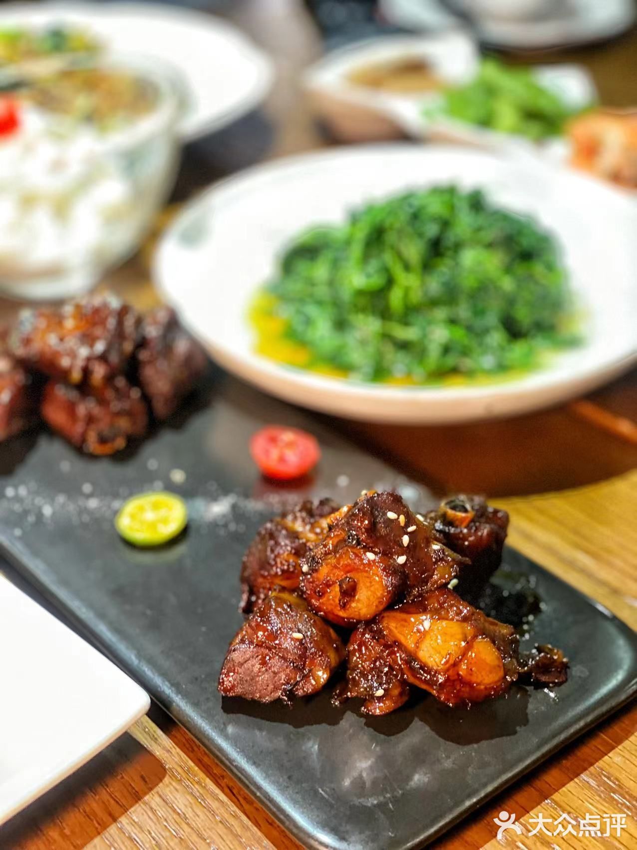 人气火爆🔥晶焱上海菜。