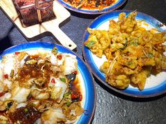 -靠山屯东北农家菜(八龙桥雅苑店)
