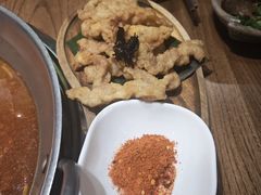 -野山舂·贵州现舂酸汤火锅(鸿通城店)