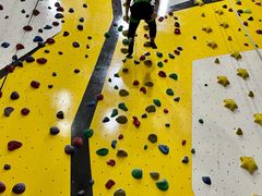 -问山MountQuest攀岩馆