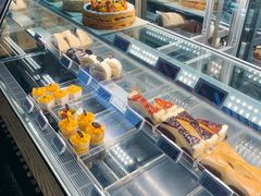 面包甜点陈列柜-幸福西饼面包茶饮(车公庙店)
