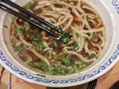 -平娃三宝烧烤·面食(南小街店)