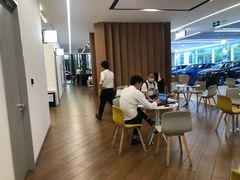 -北京宝诚宝马4S店