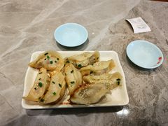 -小姜锅贴(凤凰街店)