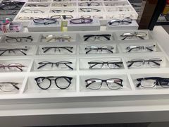 -造寸眼镜·蔡司官方授权店(东门店)