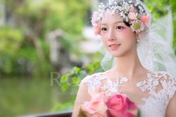 -挪娅婚纱摄影皇家会所