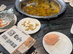 -老船舫·现做活鲜鱼馆(东郊记忆店)
