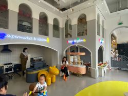-BabyMonster小怪兽亲子派对·餐厅乐园(金月湾店)