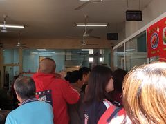 等位区-秦豫肉夹馍(骡马市总店)