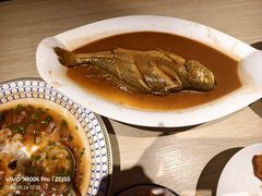-小船渔村•大连菜•大连焖鱼(黄河路店)