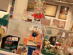 -猫的天空之城概念书店(杭州南宋御街店)