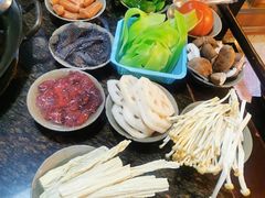 -星鸿社重庆老火锅(燃灯寺分店)