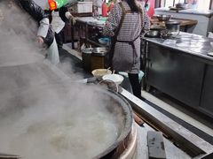 -红灯笼大酒楼(通湖路店)