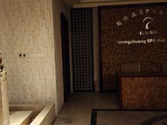 -上海浦东绿地铂骊酒店