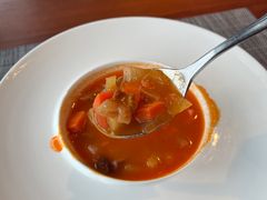 -MONICH牛排融合餐厅(和义大道购物中心店)