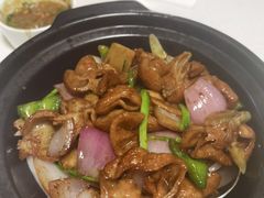 -煲王粤菜餐厅(中侨中心店)