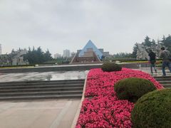 -上海市龙华烈士陵园