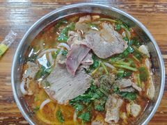 -老味道遵义虾子羊肉粉(兴关路店)