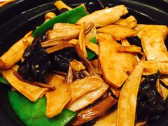鲍汁菌菇煲-上海小南国(国发店)