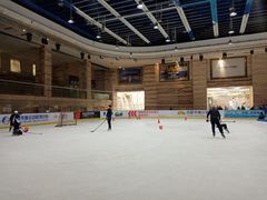 -冠军冰场(环球中心店)