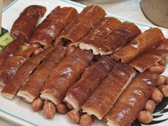 -津津名菜馆(绝没分店)