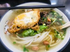 -丫丫桂林米粉(学府店)