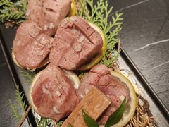 -山川小町·极番烧肉(新地假日广场店)
