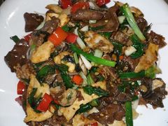 风味牛杂-牛头鱼庄·地道广西菜(西明店)