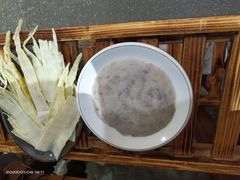 -乡土黄·鲜牛肉火锅·小龙虾(兴业街店)