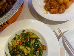 -小鱼小牛(世欧广场店)