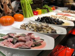 -四海一家自助餐(益田假日广场店)