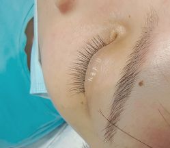 -孔雀手美甲美睫护理