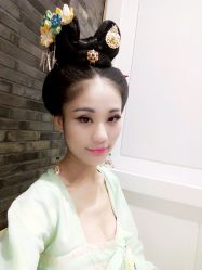 -盘子女人坊古装写真摄影(厦门总店)