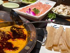 -大龙辣火锅·龙虾·烧烤(湖滨新天地店)