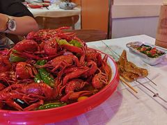 -海盗船. 龙虾烧烤. 酒馆