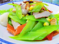-芸海阁·农家私房菜(沙家浜景区出口店)