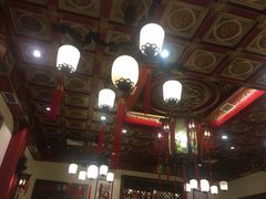 -梅龙镇酒家(南京西路总店)